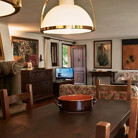 Agriturismo Caterina Farm stay Belvedere (Florence)